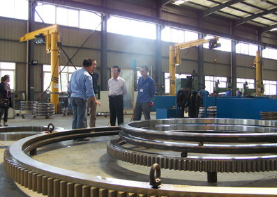 中國(guó)機(jī)械工業(yè)企業(yè)管理會(huì)對(duì)我司機(jī)進(jìn)行評(píng)審